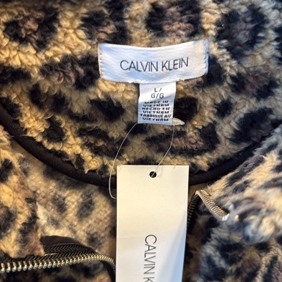 Calvin Klein Leopard Print Fuzzy Vest - Picture 3 of 3